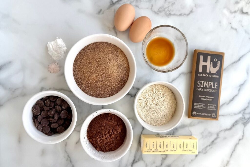 ingredients for einkorn brownies in bowls 