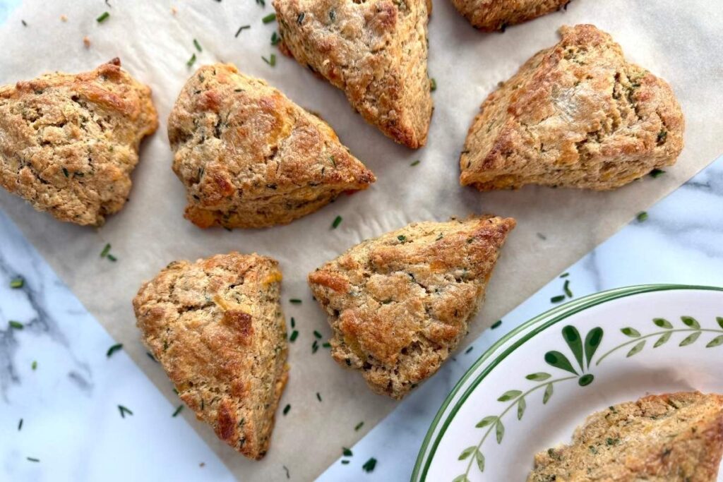 fresh milled einkorn cheddar chive scones
